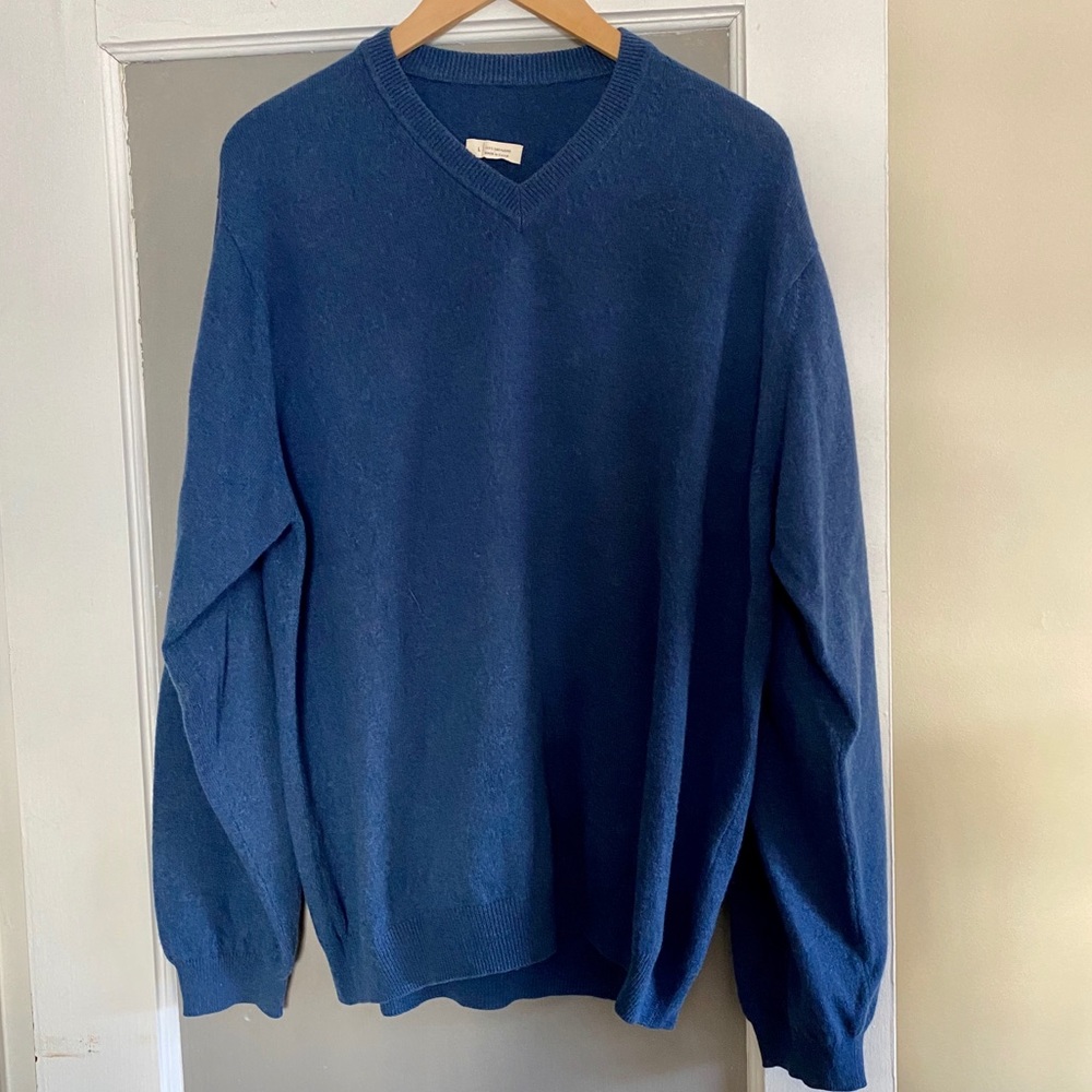 Cashmere sweater